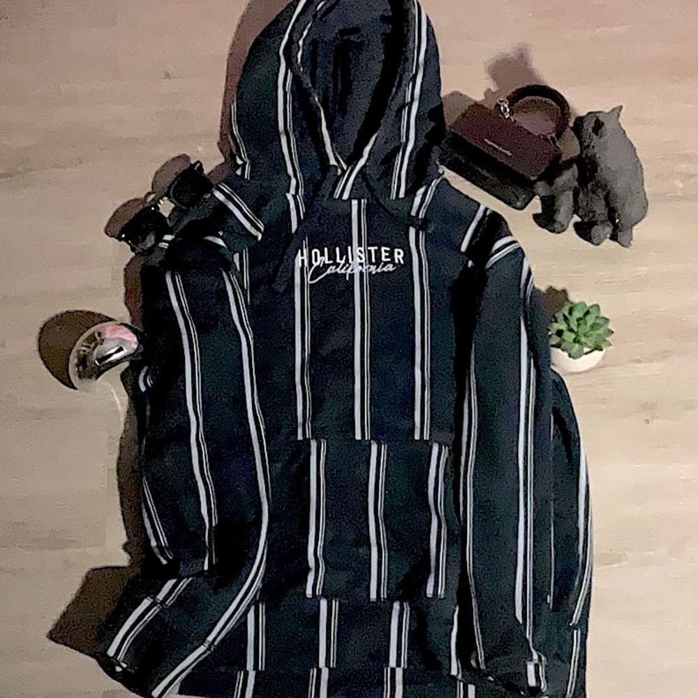 Hollister hoodie